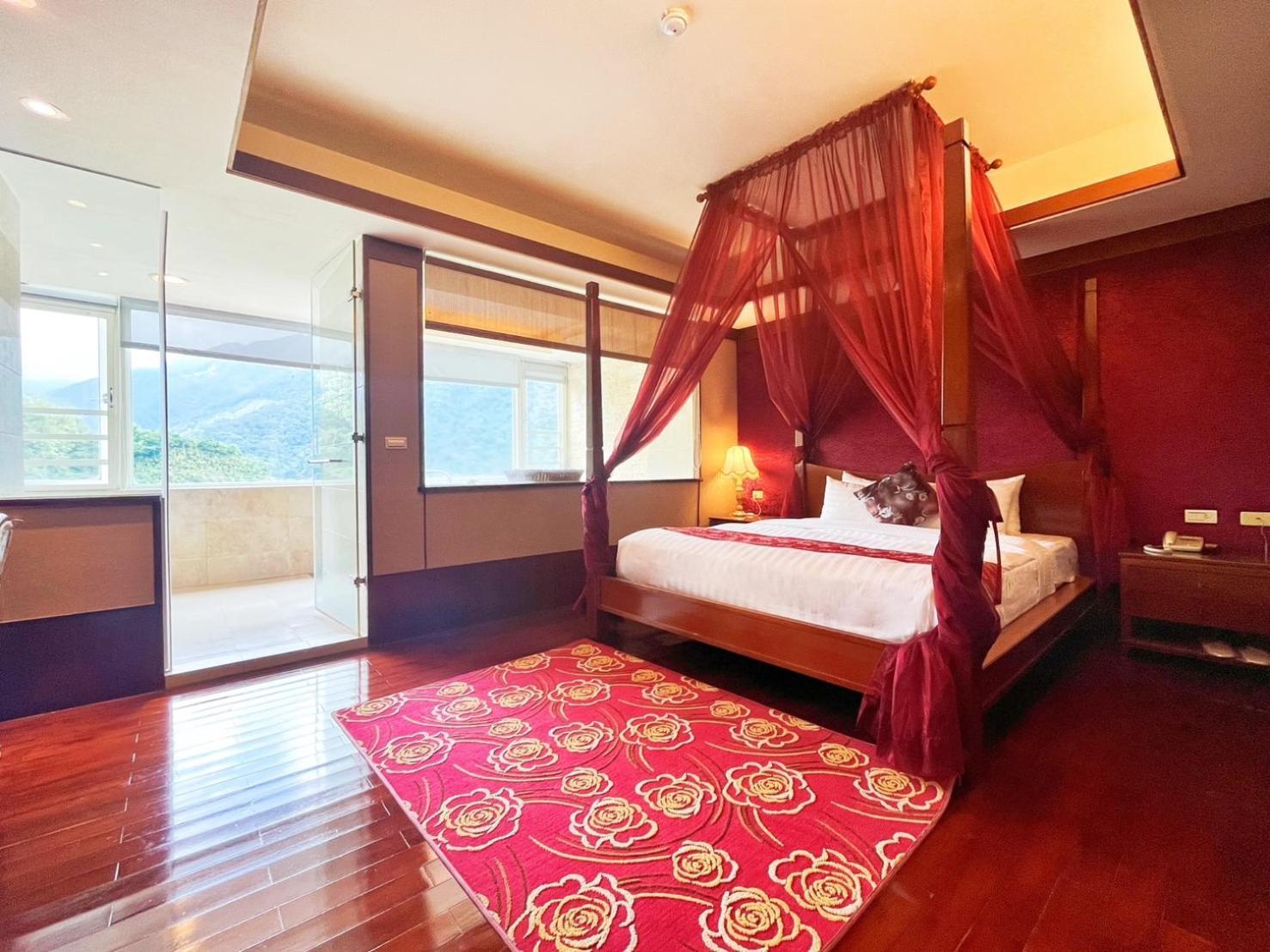 Dongpo Ti Lun Hotel Xinyi Eksteriør billede